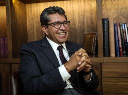 Monreal aclara que los senadores de Morena tienen la libertad para presentar iniciativas, pero “los acuerdos los tomamos por mayoría y actuamos en unidad”. SUN / ARCHIVO