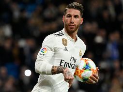 El defensa respondió a las acusaciones de Pérez, y rechazó que el fracaso fuera culpa de los jugadores, además le habría recordado que debió contratar a un delantero en el mercado invernal. AFP / ARCHIVO