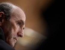 Abrams dijo que el gobierno está concentrado en aplicar presiones económicas y diplomáticas sobre Maduro mediante sanciones. AFP / B. Smialowski