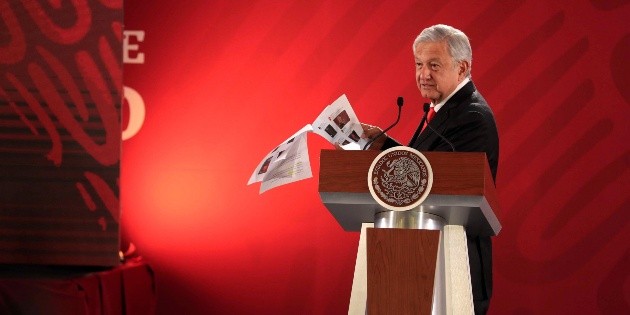 L&oacute;pez Obrador afina con su equipo informe de 100 d&iacute;as de gobierno