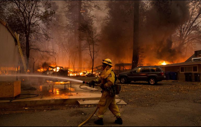 Los incendios forestales son un problema nacional, en Guadalajara se intenta apagar el bosque La Primavera. EL INFORMADOR / ARCHIVO