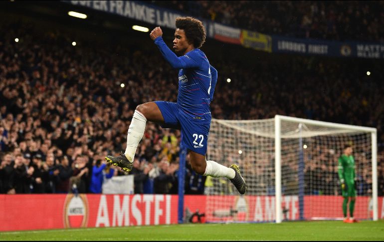 El brasileño Willian marcó el segundo gol de los Bleus en la victoria 3-0 sobre el Dínamo de Kiev. AFP/G. Kirk