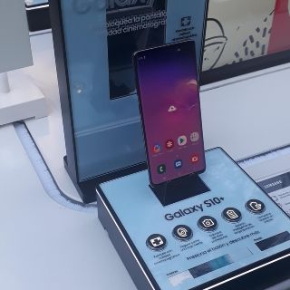 Samsung presenta nuevo S10; llega en tres versiones