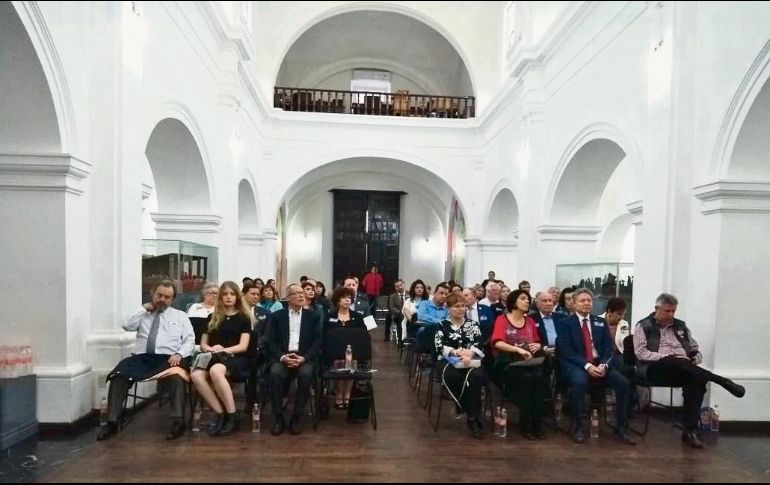 El objetivo de los rotarios se enfoca en realización de programas de alfabetización, prevención y tratamiento de enfermedades; suministro de agua y desarrollo integral de las comunidades. ESPECIAL