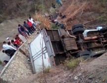 De acuerdo con autoridades, el conductor perdió el control del vehículo cerca del pueblo de Francisco Sarabia. EFE / Novedades de Tabasco
