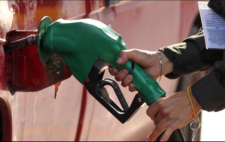 De acuerdo con el Diario Oficial, para el periodo del 9 al 15 de marzo se aplicará un estímulo fiscal de 1.95% para la gasolina menor a 92 octanos. NTX / ARCHIVO