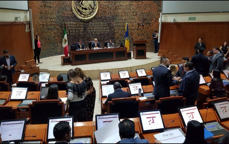 Advierten que a pesar del cambio, el trámite sigue costando 28 por ciento más que el año pasado. EL INFORMADOR/R. Rivas