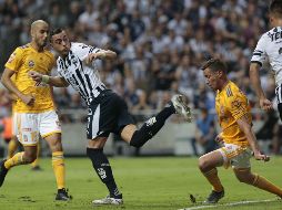El recurso del mellizo deja sin opciones a la defensa de Tigres. MEXSPORT/MEXSPORT