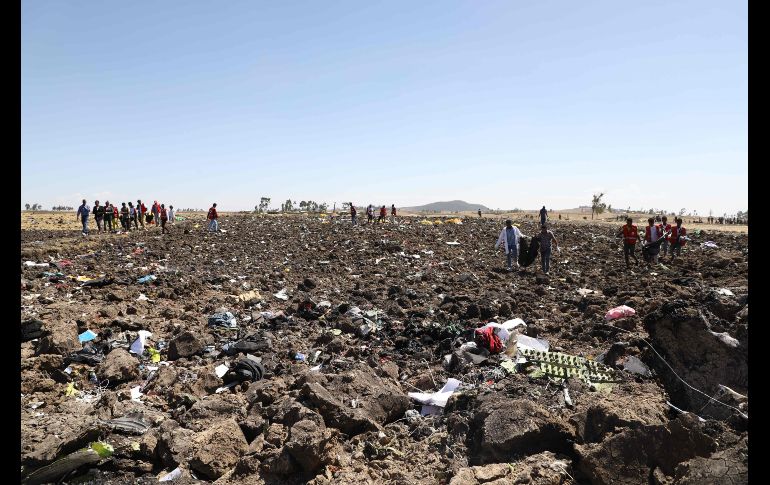 Las autoridades etíopes, el fabricante del Boeing y otras entidades internacionales colaborarán en la investigación de la caída del avión.