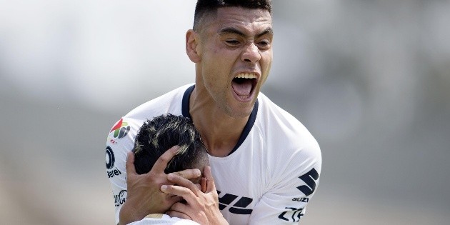 Pumas saca la garra y empata con Morelia