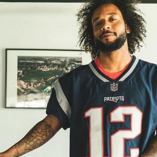 Marcelo presume regalo de Tom Brady