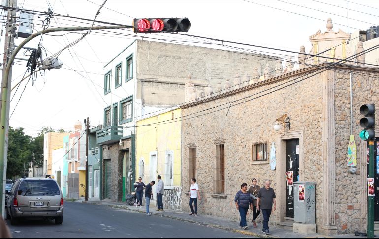 Según el diagnóstico presentado, la AMG cuenta con mil 969 intersecciones semaforizadas. EL INFORMADOR / ARCHIVO