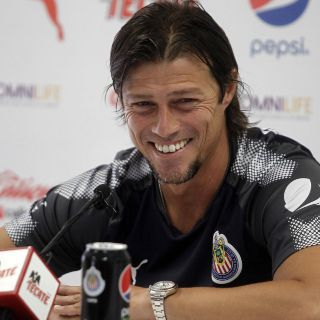 Regreso de Zidane al Real Madrid, ilusiona a aficionados de Chivas con Almeyda