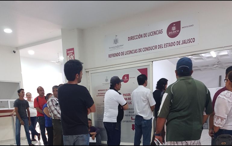 Actualmente sólo el 30% de los conductores en Jalisco tienen licencia de conducir. EL INFORMADOR / ARCHIVO