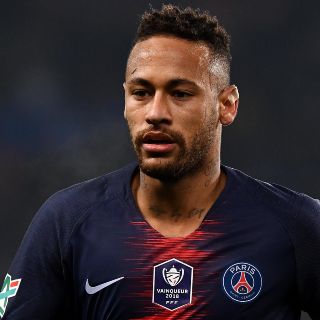 La UEFA investiga a Neymar por criticar al arbitraje en la Champions