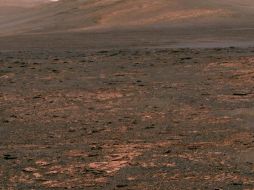 La imagen fue tomada en el Valle de Perseverancia, ubicado al borde occidental del cráter Endurance.ESPECIAL / nasa.gov