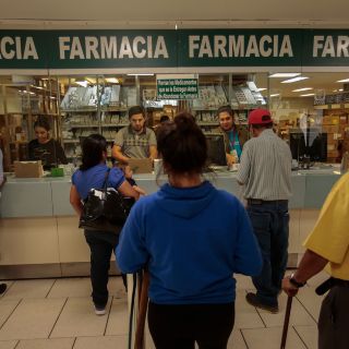 La SHCP fija medidas para compra de medicamentos