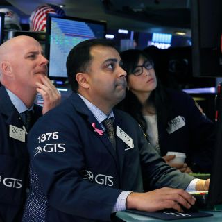 Wall Street cierra al alza por tercera jornada consecutiva
