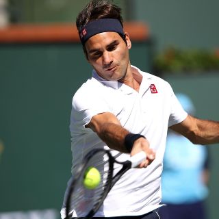 Federer va Cuartos en Indian Wells y mira de reojo a Nadal
