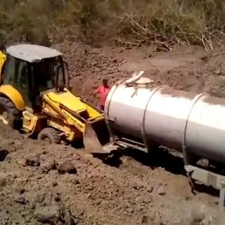 Marina asegura dos tanques con 48 mil litros de combustible robado