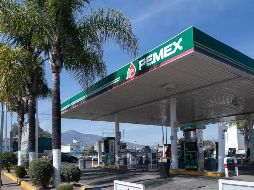 La banda extraía combustible ilegalmente en la Terminal de Almacenamiento y Reparto (TAR) en Santa Catarina. EFE/ARCHIVO