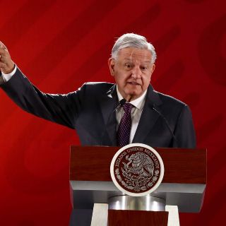 Indagan al CMN y a Rosario Robles por campaña contra AMLO