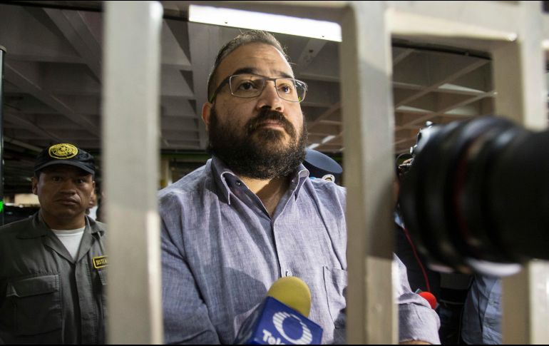 Ríos asumió la gubernatura cuando Duarte renunció al cargo. AP/ARCHIVO