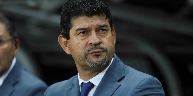 Los fracasos de Cardozo en Chivas