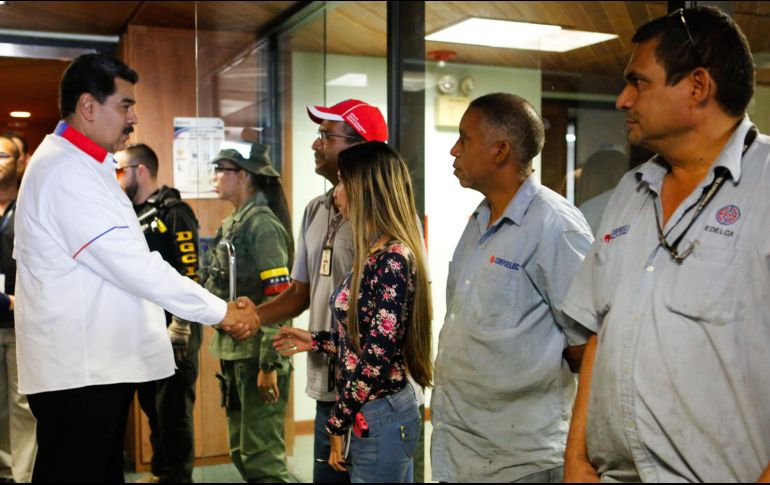 Nicolás Maduro en la inspección a una estación hidroeléctrica. AFP/Presidencia de Venezuela