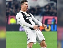 Ronaldo celebró la clasificación emulando el mismo gesto que hizo el entrenador rojiblanco, Diego Pablo Simeone. EFE / ARCHIVO