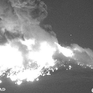 Volcán Popocatépetl registra fuerte explosión