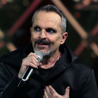 Miguel Bosé habla sobre su problema de voz
