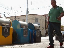 Existen por el momento 3 puntos limpios, y no son suficiantes ya que se acumulan cosas adentro y afuera de los contenedores. EL INFORMADOR / P. López