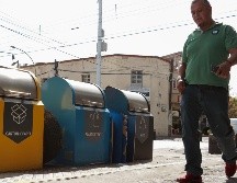 Existen por el momento 3 puntos limpios, y no son suficiantes ya que se acumulan cosas adentro y afuera de los contenedores. EL INFORMADOR / P. López