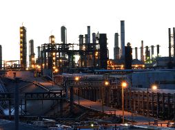 Hacia las 15:25 GMT, el barril de Brent del mar del Norte para entrega en mayo valía 68.22 dólares en Londres. EFE/ ARCHIVO