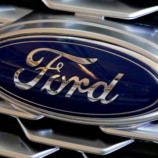 Ford transfiere parte de la producción de Transit Connect de España a México