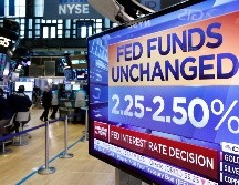 Las acciones de los bancos retrocedieron debido a las pocas perspectivas de un incremento en las tasas de interés. AP/R. Drew