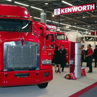 Crece la producción de camiones pesados en enero