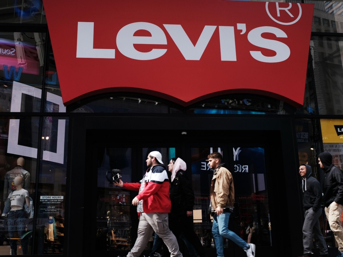  Levi's regresa a Wall Street tras 34 años de ausencia