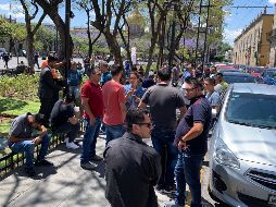 Los manifestantes contemplan dejar de circular pues tienen miedo de que les retiren sus vehículos de circulación por el inclumplimiento de la empresa. EL INFORMADOR/ J. Alcaraz