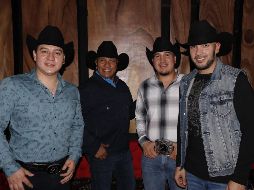 Lupe Esparza (al centro) busca mantener siempre fresca la oferta musical de Bronco. Pronto lanzarán su nuevo álbum y preparan una bioserie. EL INFORMADOR/E. Barrera