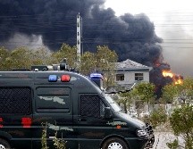 La explosión fue tan fuerte que derribó los edificios de las fábricas cercanas y destrozó las ventanas de las casas circundantes, mientras que provocó un pequeño terremoto de 2,2 grados de magnitud. EFE