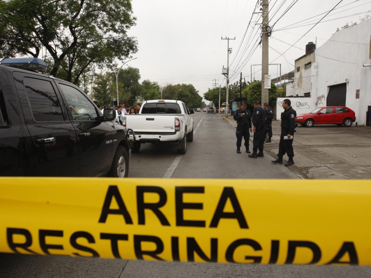  Muere policía de Zapopan luego de enfrentamiento en Loma Bonita