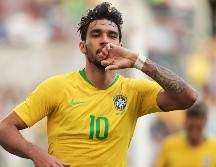 Lucas Paquetá del Milán, celebra tras anotar el único gol del Scratch. AP/L Vieira