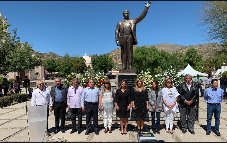 La Plaza Monumental Eusebio Kino fue el punto de reunión para priistas, simpatizantes y familiares de Luis Donaldo. TWITTER/@ruizmassieu