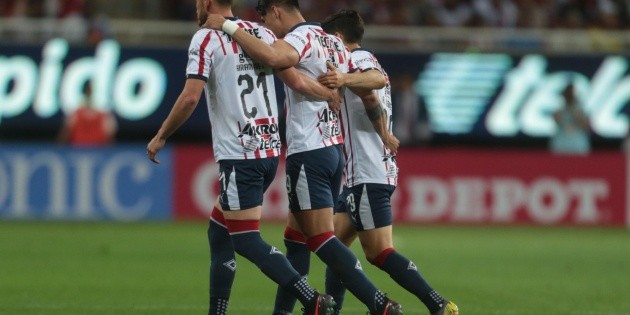Chivas vence al Zacatepec en amistoso