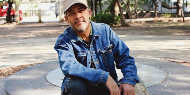 Escultor de Alcalde borrar&aacute; frases... si hallan desaparecidos