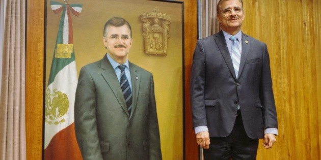 Tonatiuh Bravo, el rector 48, tiene ya su &oacute;leo en la UdeG