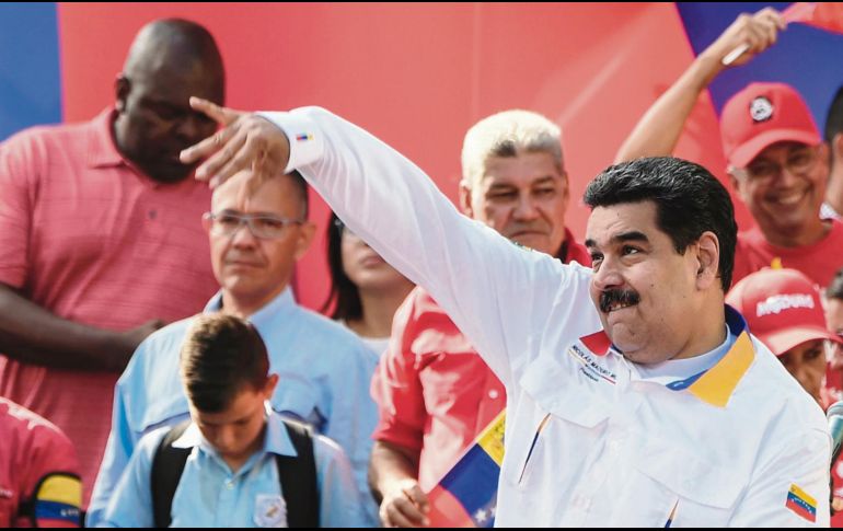 El gobierno de Maduro afirma que consiguió la información un paramilitar colombiano detenido en Venezuela. AFP