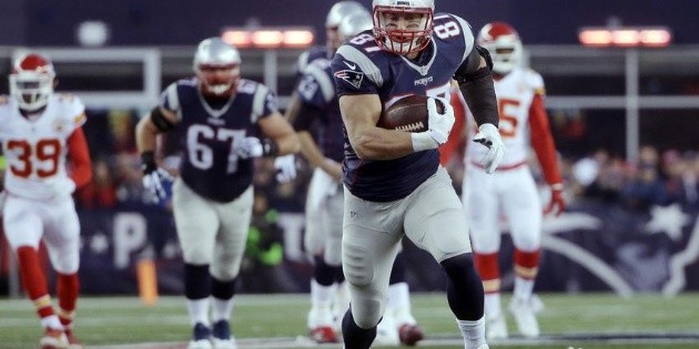 &ldquo;Fue un honor jugar contigo&rdquo;, dice Brady a Gronkowski